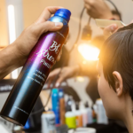 BUMBLE AND BUMBLE STRONG FINISH HAIRSPRAY 300 ml VEGAN lakier do włosów