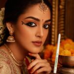 MAMAEARTH ME CHARCOAL BLACK LONG STAY KAJAL wodoodporna kredka do oczu typu kajal